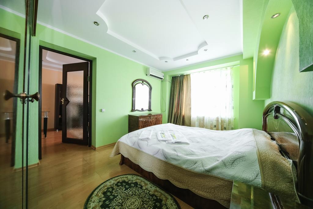 Sary Arka Hotel Pavlodar Eksteriør billede