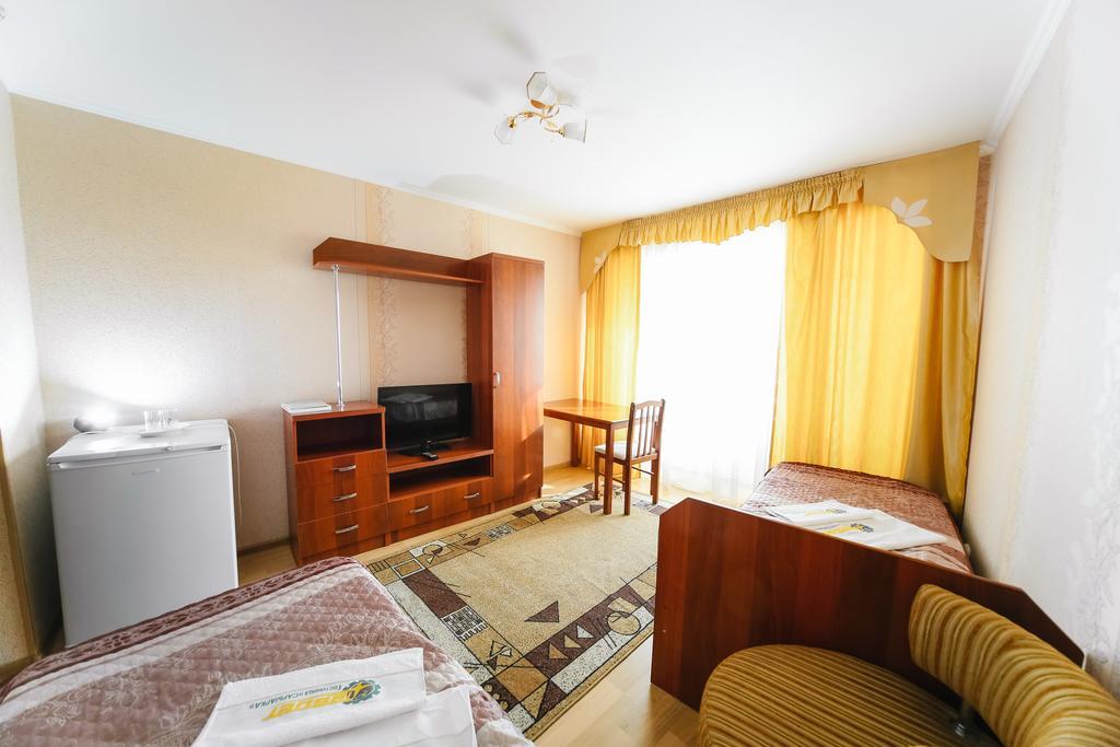 Sary Arka Hotel Pavlodar Eksteriør billede