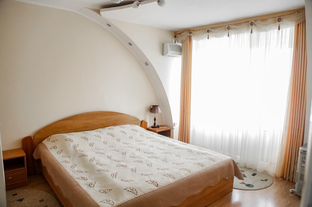 Sary Arka Hotel Pavlodar Eksteriør billede
