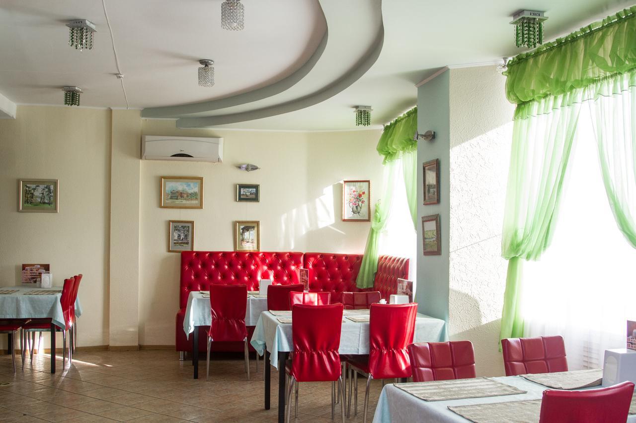 Sary Arka Hotel Pavlodar Eksteriør billede
