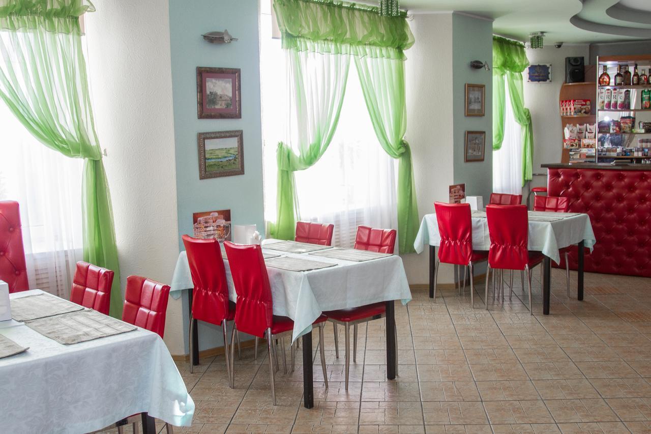 Sary Arka Hotel Pavlodar Eksteriør billede